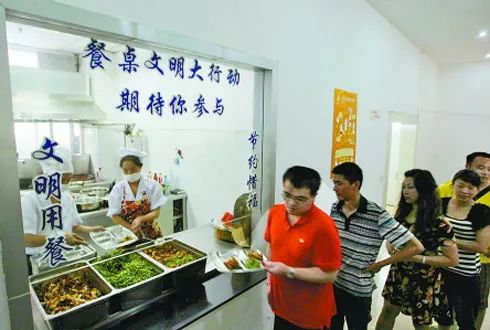 守護“煙火氣”，更要留住“潔凈氣”——河南省出臺餐飲油煙污染防治新規